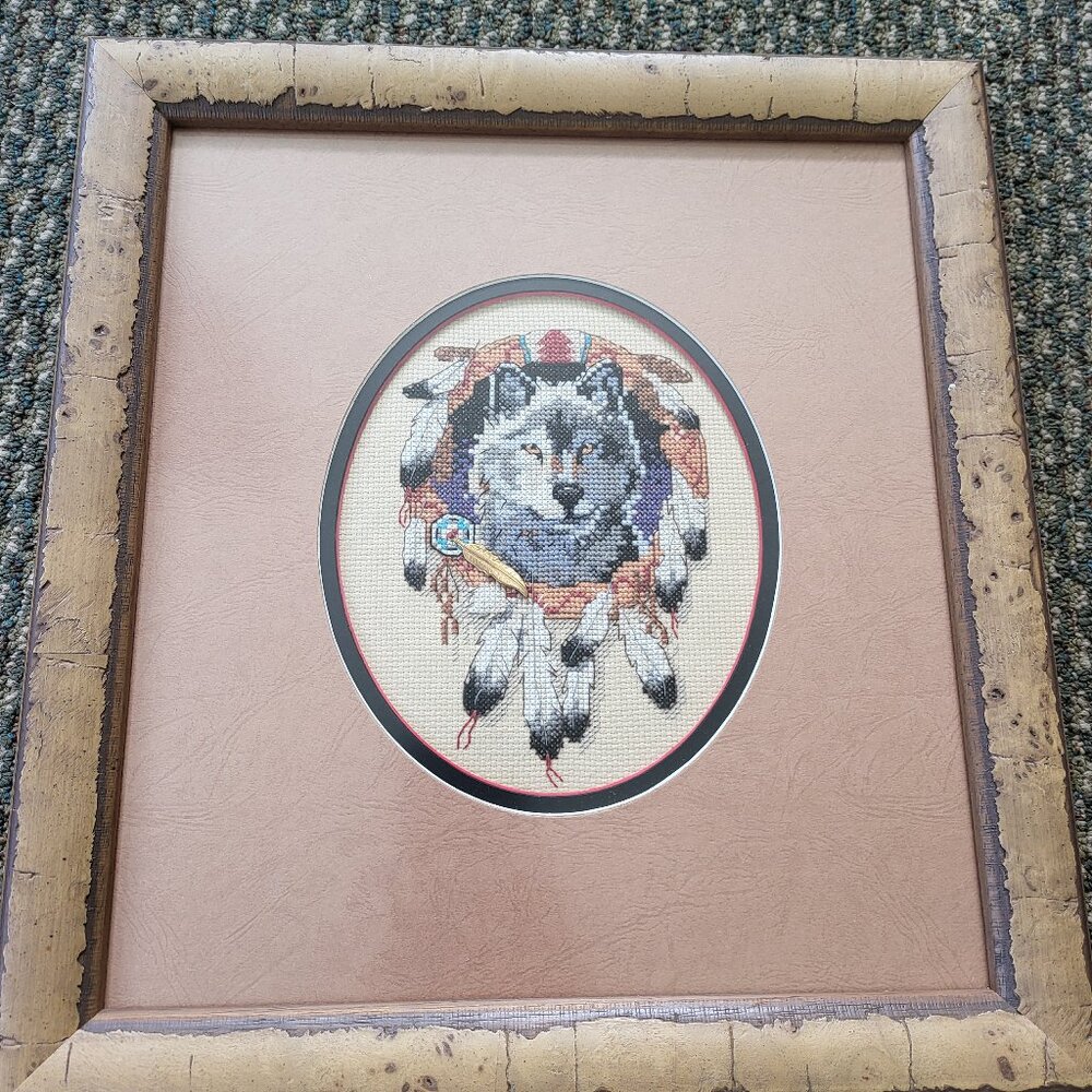 Framed Cross Stitch Wolf Dream Catcher Picture Home Decor Vintage 1980s 1990s